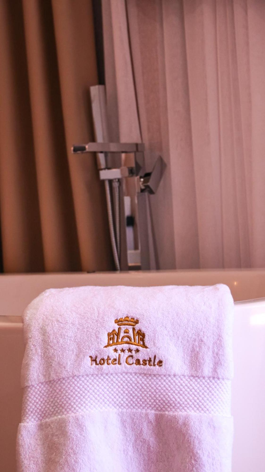 Hotel Castle Ksamil Eksteriør billede