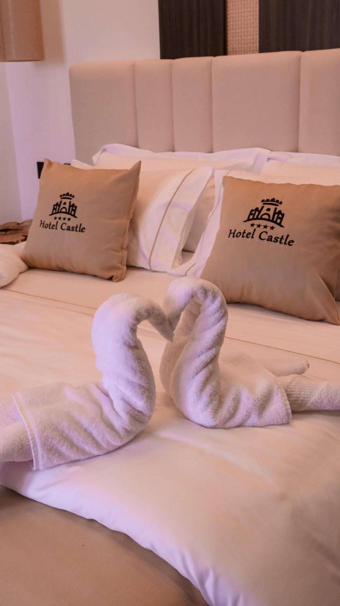 Hotel Castle Ksamil Eksteriør billede